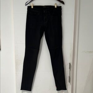 Joe’s Black Women's Jeans sizes 28 . Good condition